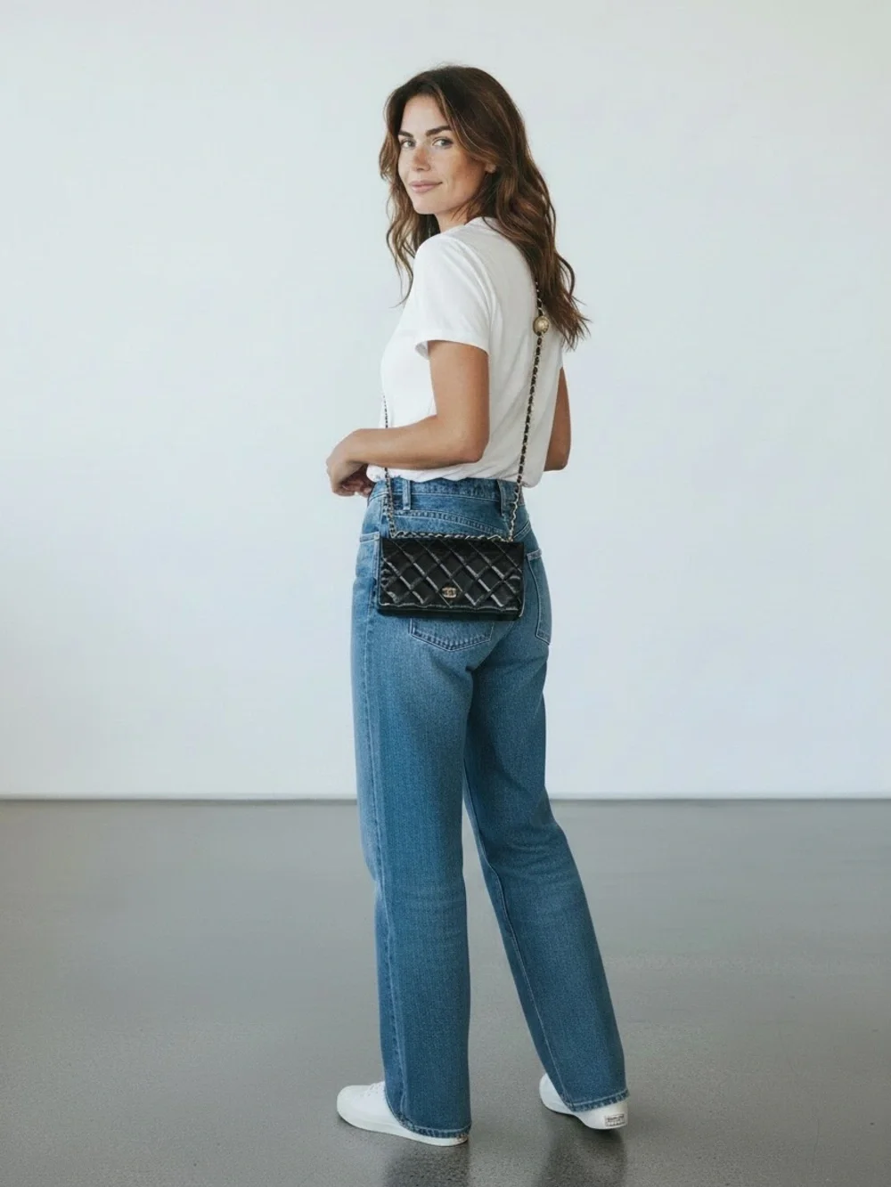 🔱🖤Chanel Quilted Patent Wallet Chain Crossbody or on Shoulder Matelasse Gold